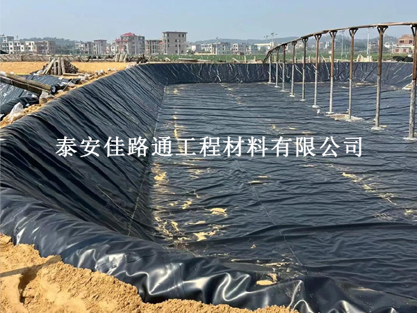 垃圾填埋場防滲膜鋪設:提升密封性的簡明策略 垃圾填埋場防滲膜鋪設:提升密封性的簡明策略